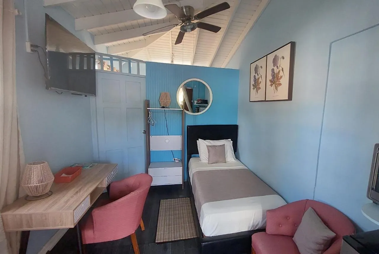 Carmen'S Cozy Studio Bridgetown Apartment